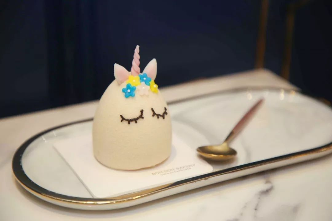 【居行】酒吧/轰趴/密室，陆家嘴隐藏的宝藏“后街”，约吗？