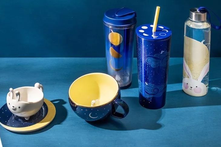 星巴克猫头鹰杯,星巴克圆月玉兔杯