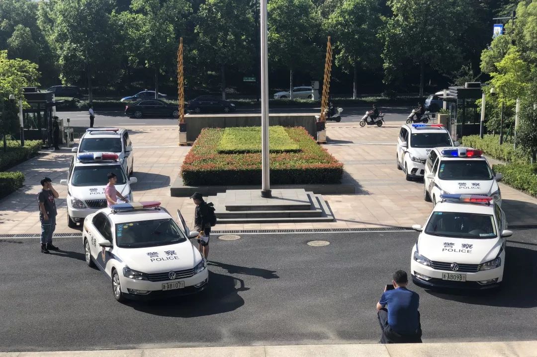 涓嶅繕鍒濆績蹇棯骞胯タ,鍌汉娉笅蹇棯姝屽敱绁栧浗