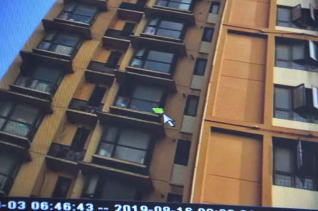 智能监控360旋转高清无死角,监控全覆盖无死角不间断