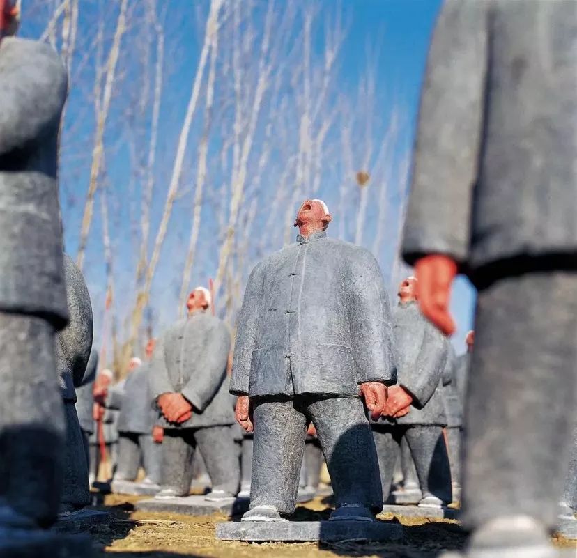 艺术家刘若望：艺术可以是一条有思想的“板凳”