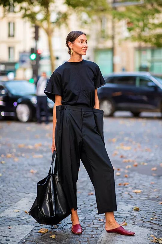 想和任何人都保持距离,想跟一个人保持距离