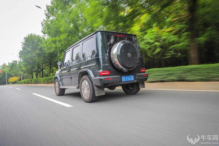 奔驰g5002015款对比2019款,新款奔驰g500正式上市