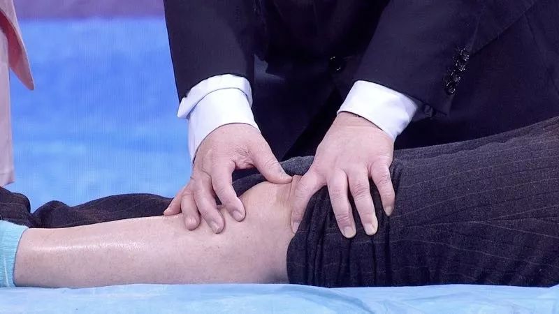 膝盖关节骨刺怎么治才能彻底根除,膝盖骨刺初期怎么治才能彻底根除