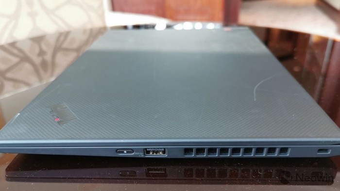 thinkpadx1yoga和carbon选哪个,thinkpadx1nano和carbon选哪个