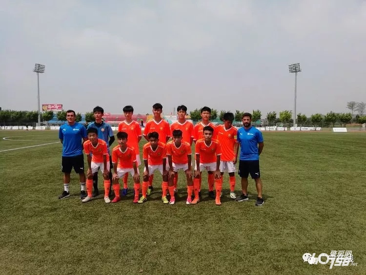 中国足球小将点赞得冠军,点赞汕尾少年足球队夺全国赛桂冠