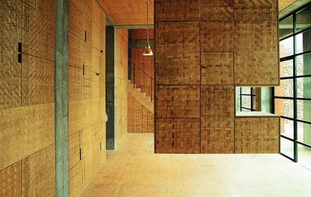 爱豆的父母都叫他们什么名字,爱豆的爸爸妈妈