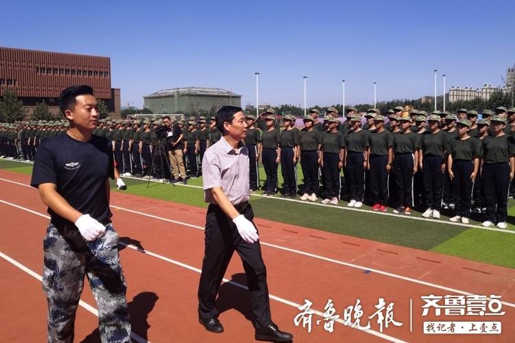 济南各学校新高一军训,2019级新生军训火热进行中