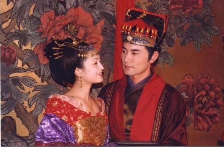 真正的大小姐气质和普通人的区别,真正大小姐的样子