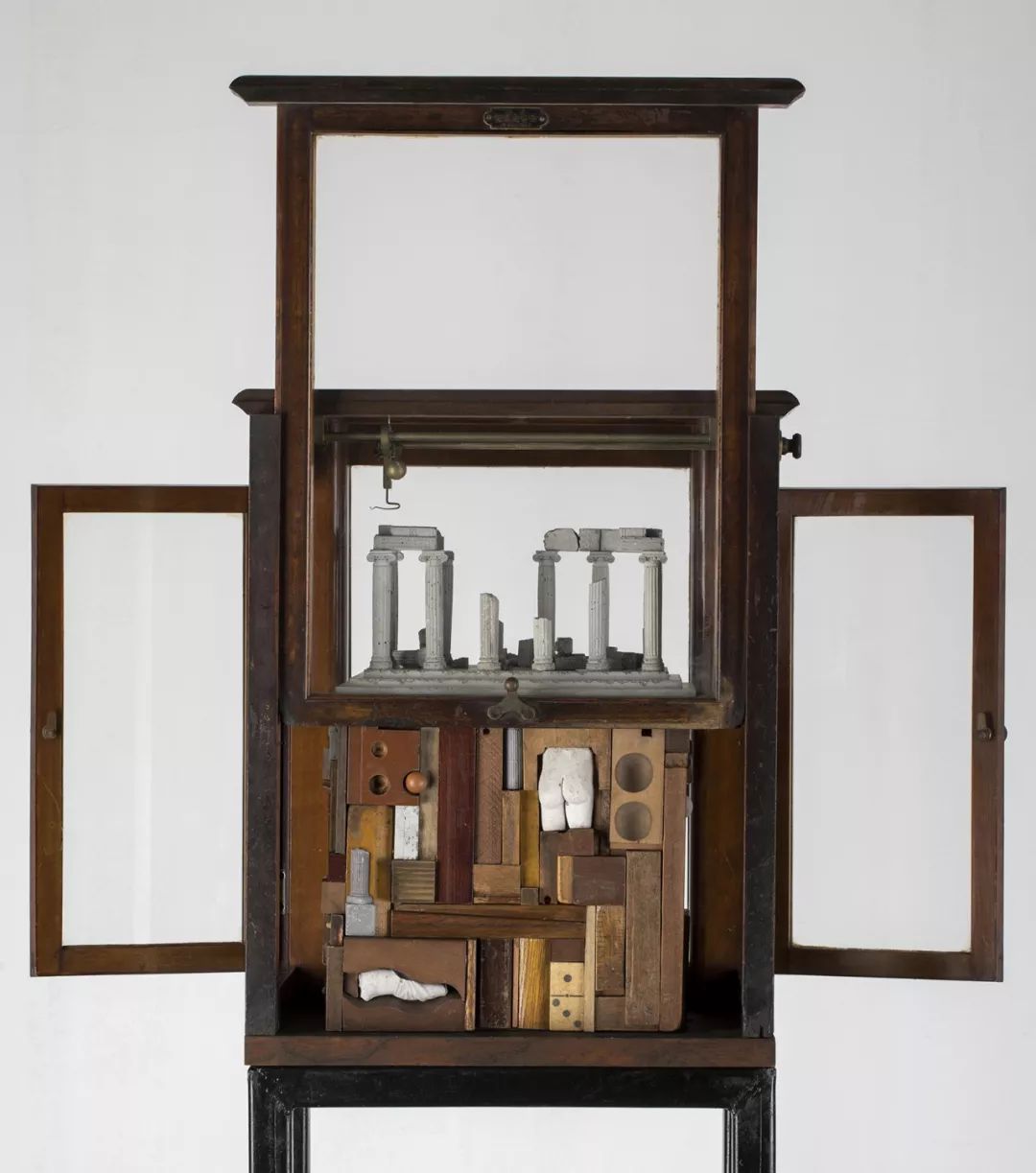 艺术家的画品,艺术家的收藏品