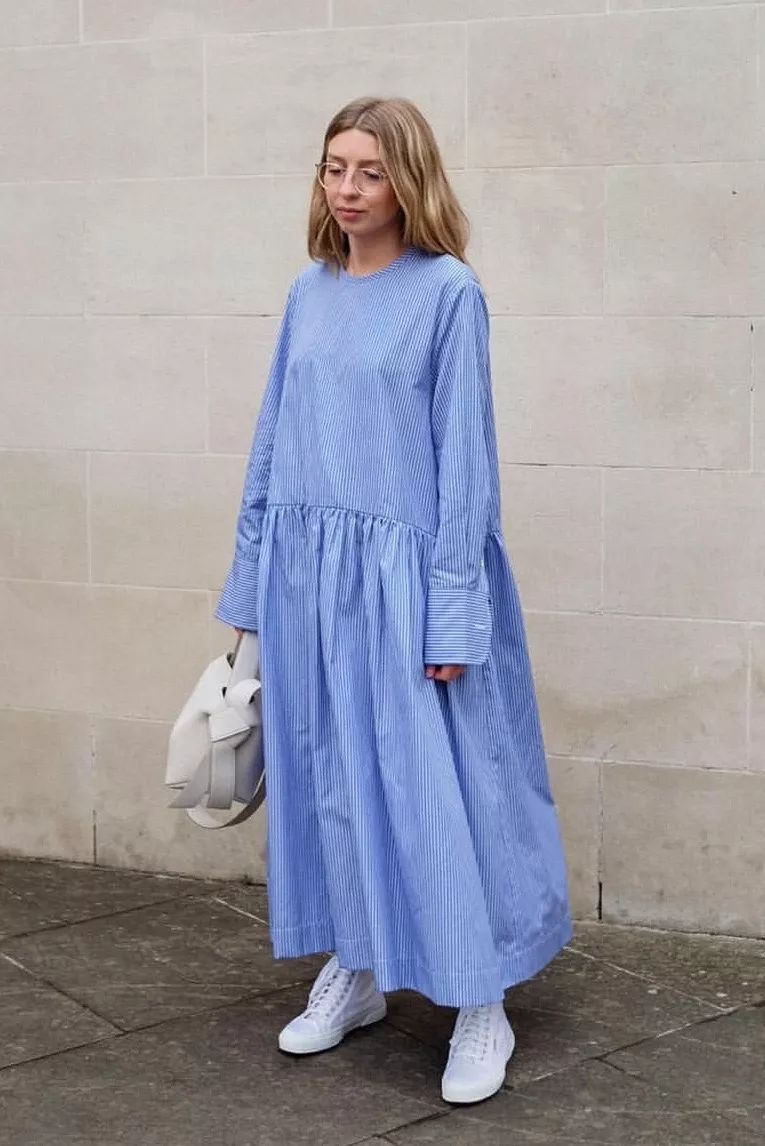 秋冬黑红裙子大码胖mm显瘦遮肉,今年最火的裙子显瘦遮肉