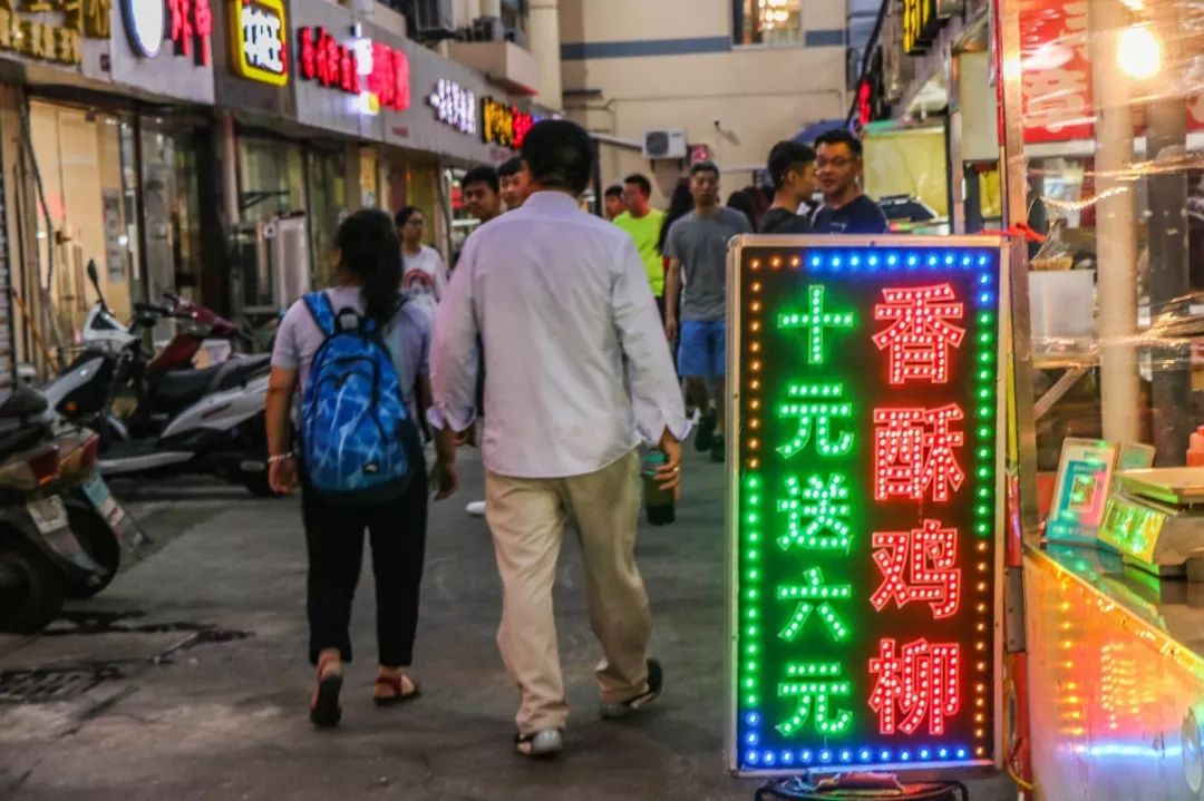 鎴戜滑鏄鐪熺殑,鏈嶅姟鎴戜滑鏄鐪熺殑