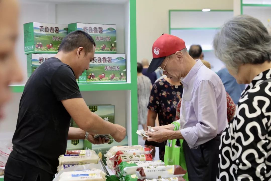 这场一年一度的盛会,事关养老与健康,今明两天就在武林广场