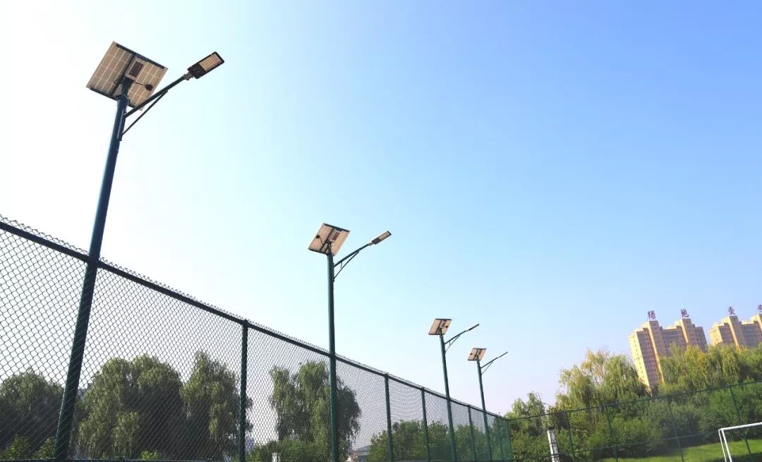 夏邑足球场所在地,高大上的体育场在哪里