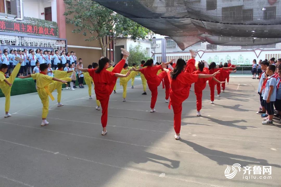 教师节升旗仪式小学,教师节升旗仪式手势舞