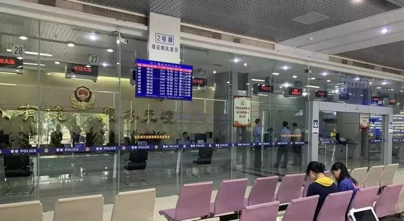 在湛江港澳通行证续签需要本人吗,永州市港澳通行证续签要本人到吗