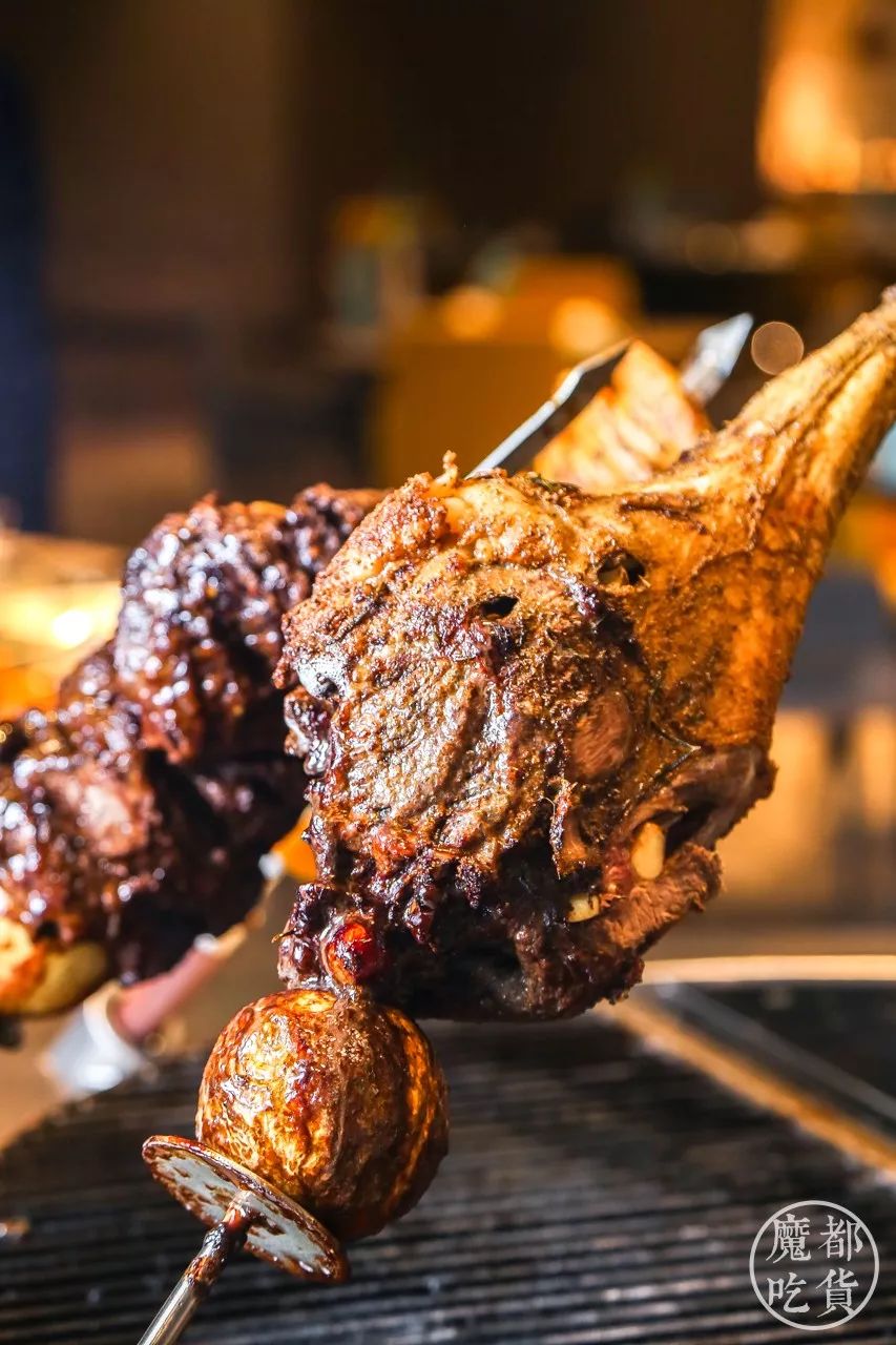 广州酒店大螃蟹帝王蟹,五星级酒店怎么吃大闸蟹