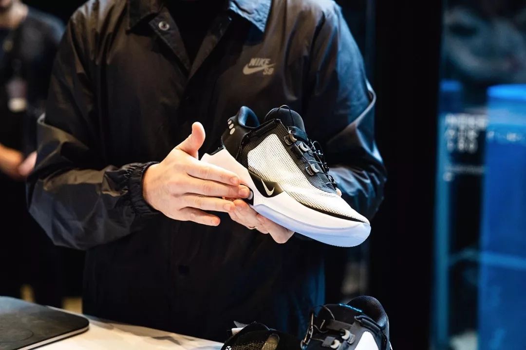 adapt跑鞋,adapthuarache华莱士跑鞋