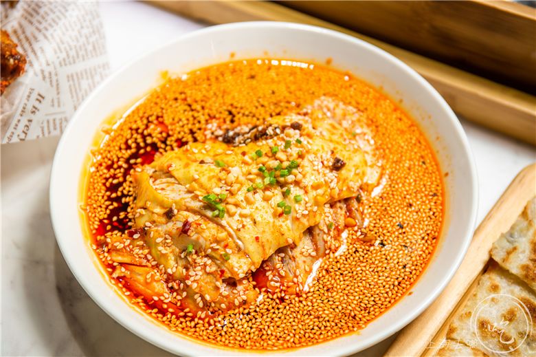 拿下金奖的「吃鱼专门店」，用730天做1道菜