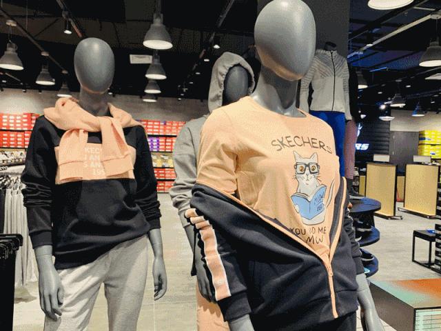 太火爆全国各地190万游客涌入景区,20多万人聚集