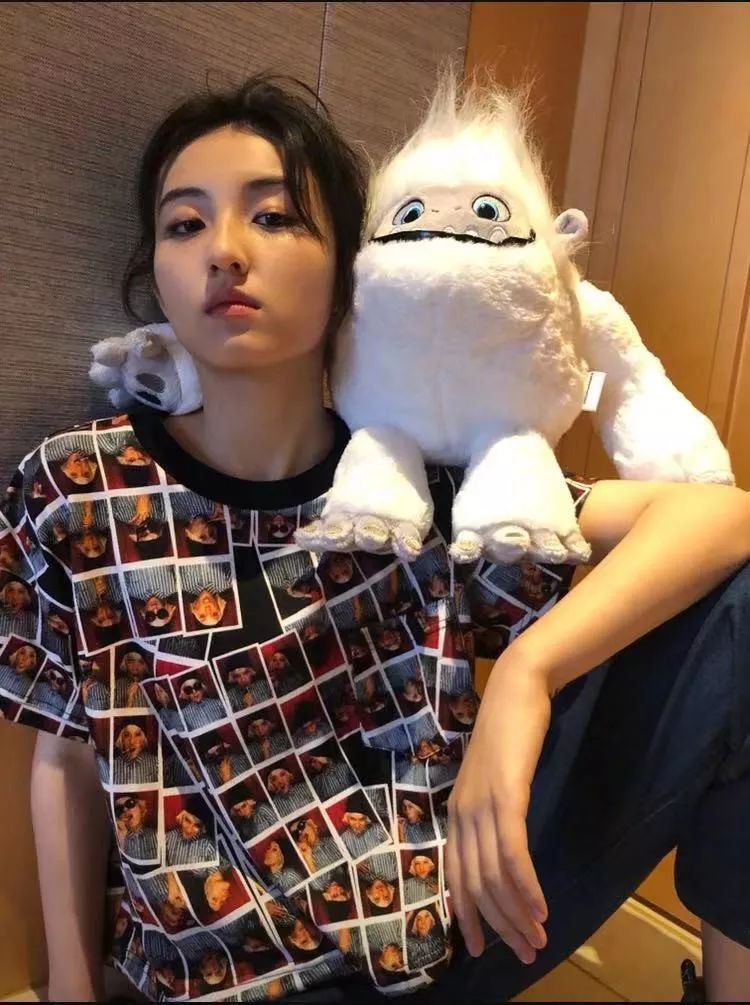 继杨幂之后的又一带货女王出现,带货女王杨幂有多厉害