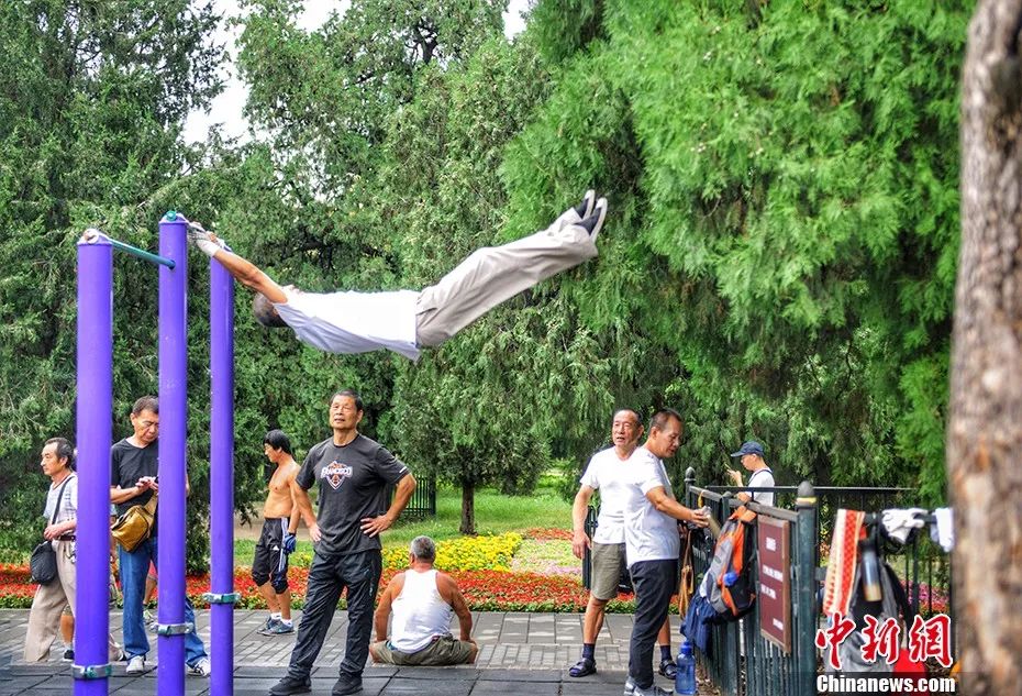 你大爷永远是你大爷的电影,你大爷永远是你大爷足球系列