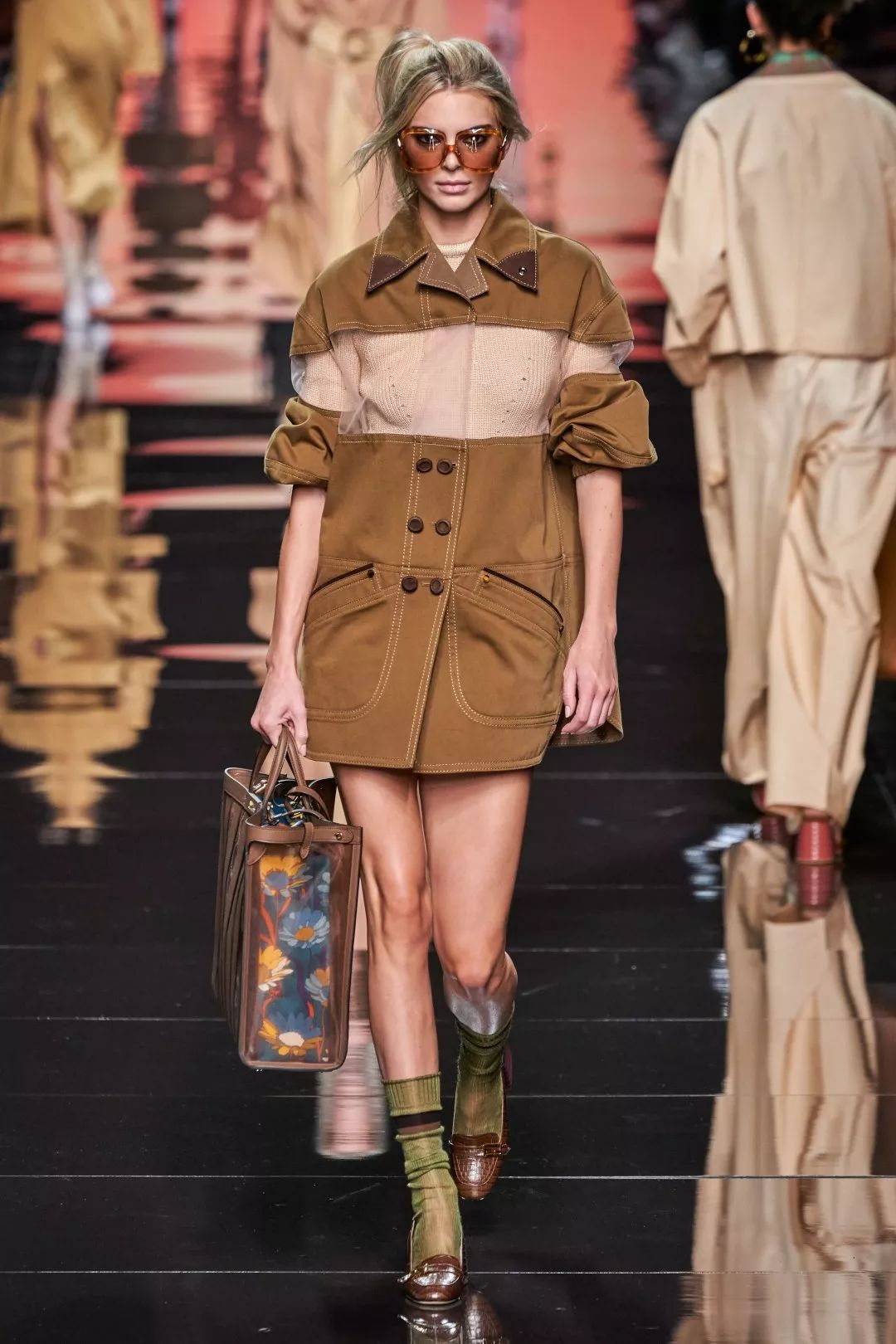 锁定每一个精彩时刻,锁定这8场秀就能包揽全年爆款