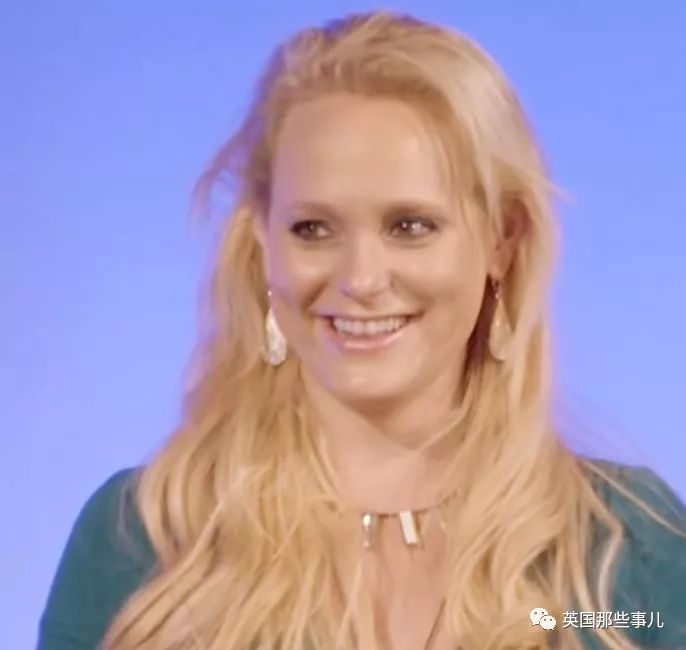 首相Boris被判关闭议会违法！又被抖出跟十八线演员的陈年八卦！他太难了...