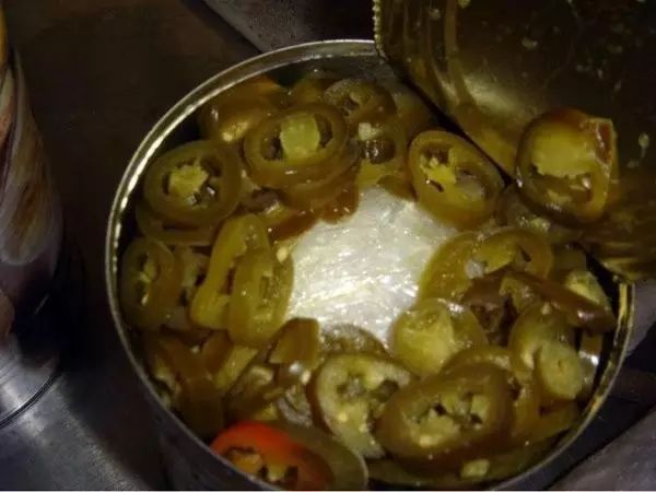 大鱼油软胶囊功效与作用,关于吃保健品危害的案例