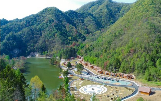 秋游景点一日游推荐,武汉去神农架赏秋攻略