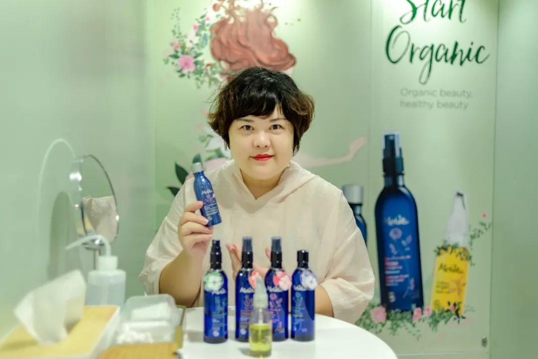 水润瓷肌,白瓷肌护肤