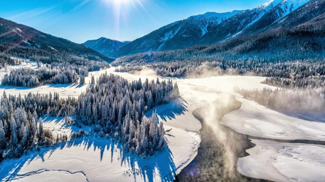 冬天的新疆喀纳斯,冬天是去伊犁还是喀纳斯