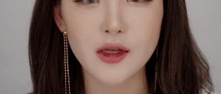 杨颖全唇妆,angelababy唇妆画一半