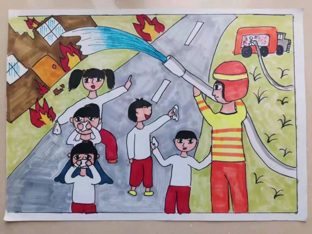 小学生惊艳绘画,高质量小学生绘画作品