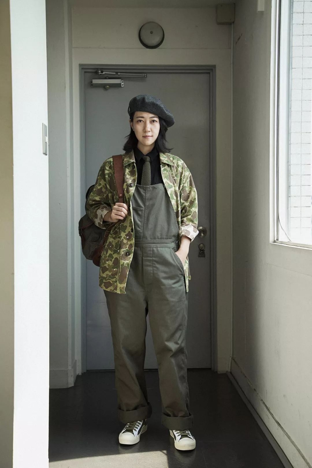 推荐女生穿的背带裤,敢穿背带裤的女孩