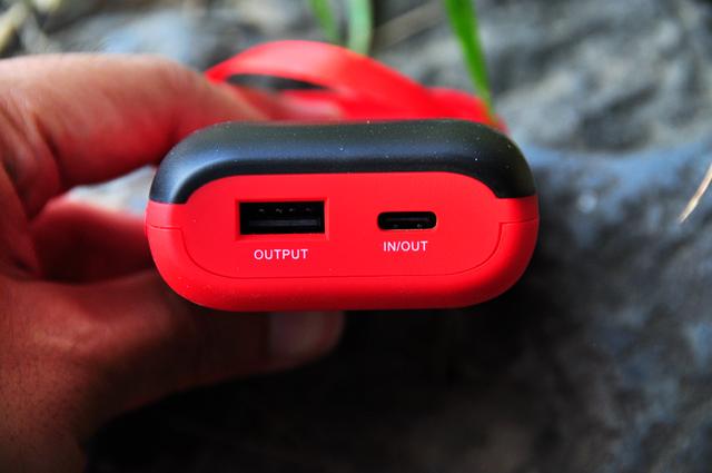 爱克斯达pb2s充电器,评测爱克斯达充电宝