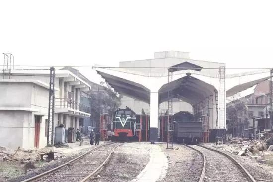 成都机车厂,成都工业学院变身国潮打卡地