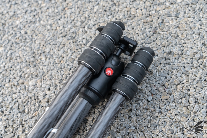 轻便性价比三脚架,轻便脚架