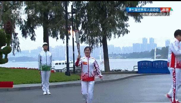 军运会火炬传递哪些地方,军运会火炬传递红安多少名火炬手