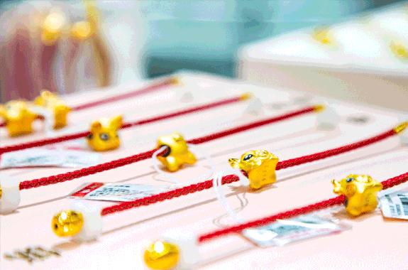 豫园老庙黄金银楼,豫园里黄金楼图片