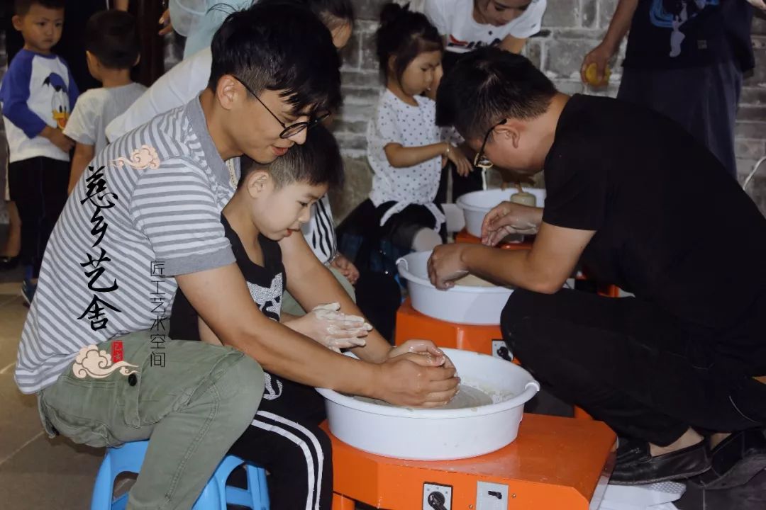 慈城民权路上，有了一家属于孩子们的古风体验小铺