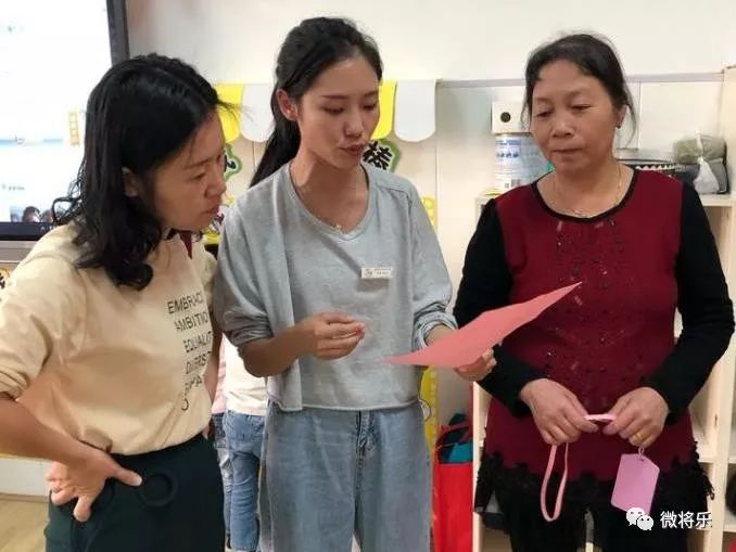 以实际行动迎接全国扶贫日,扶贫日送温暖助力精准扶贫