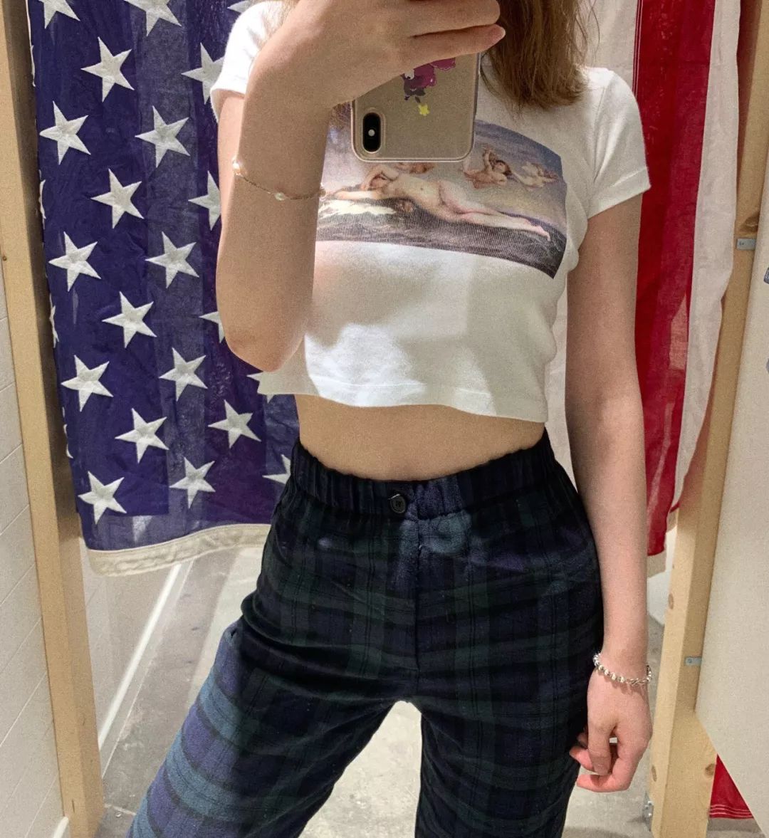 不用海淘代购的化妆品,宋妍霏同款平价包包