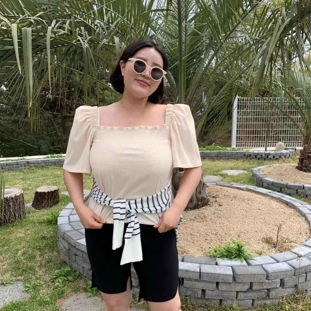 骨架大高个子女生怎么穿搭,肩宽骨架大胖妹妹怎么穿