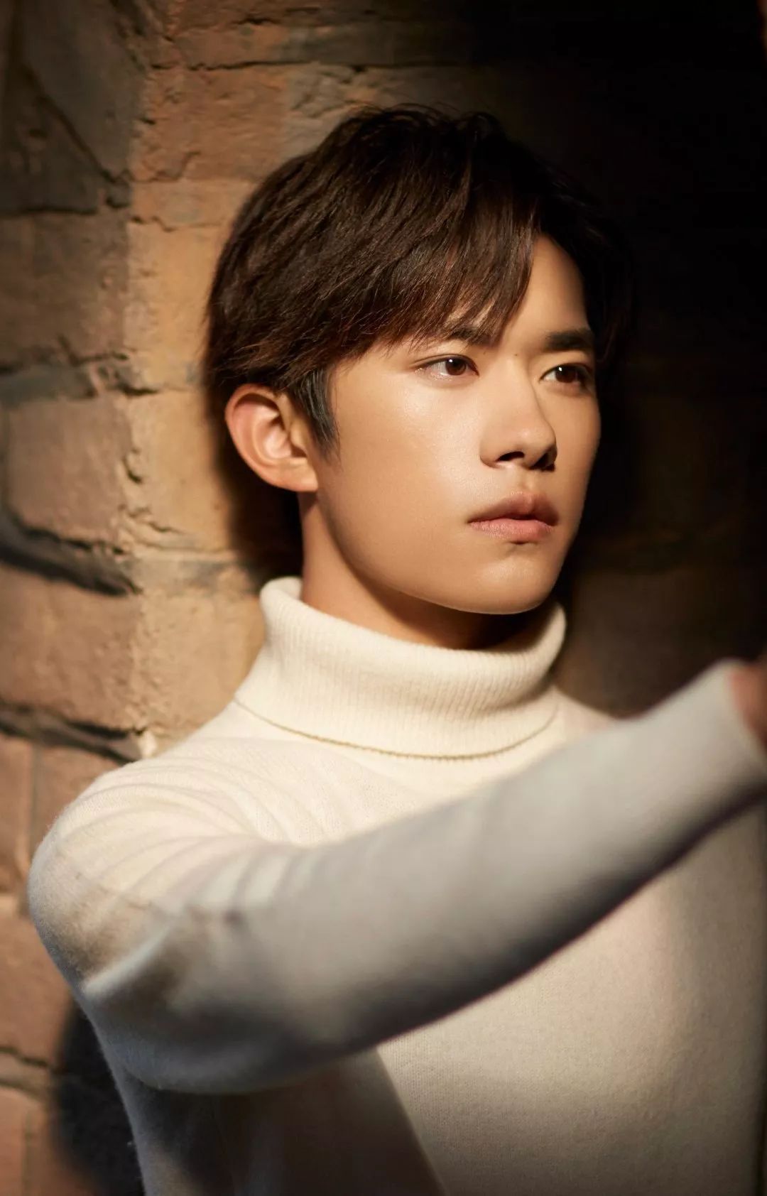 Fashion|秋冬毛衣挑选指南，助力慵懒又时髦的百变造型