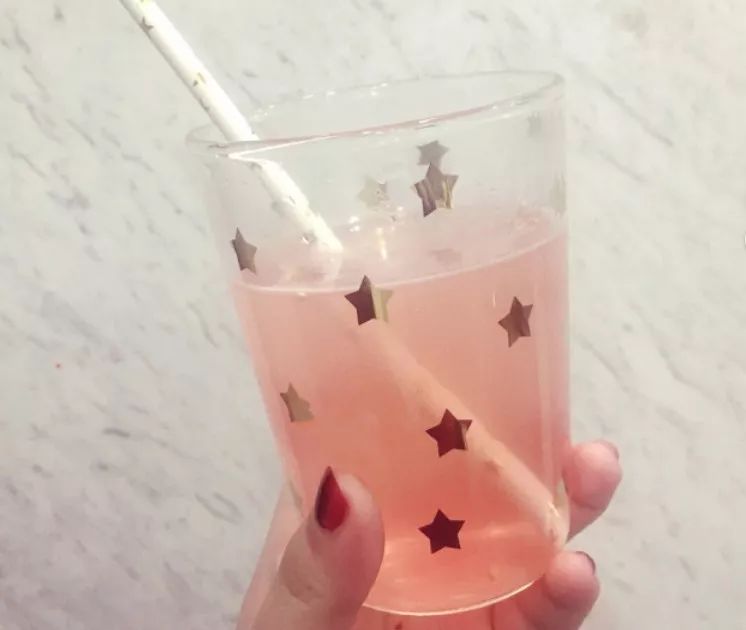 完美女神竟是“宠夫狂魔”？实力圈粉上演浪漫双重奏