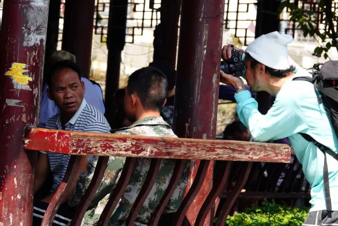 惊艳！日本小哥“约会”最美贵州
