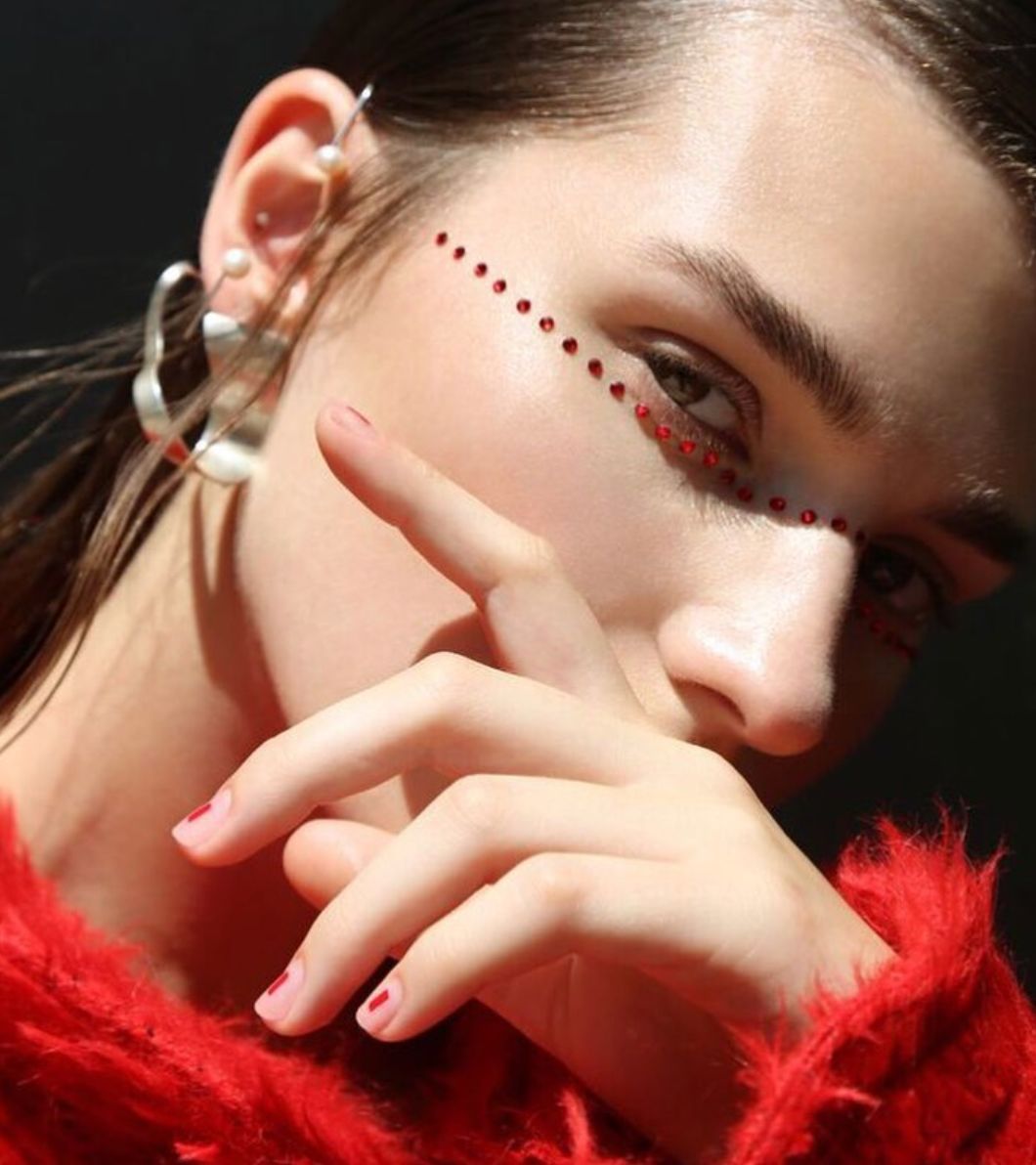 濂硅璁＄殑鐝犲疂璁╅檲涔旀仼鍙规湇,浠栬璁＄殑姣忎竴浠剁彔瀹濋兘鏄壓鏈搧