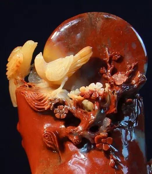 美玉“开花”,艳而不俗