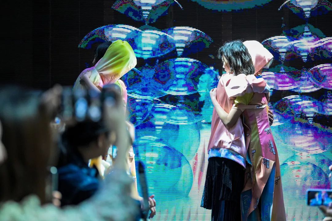 杜蕾斯新春广告,杜蕾斯大屏广告